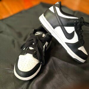 Low Top Black-n-White "Dunk"